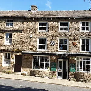 sykes-house.yorkshirehotels.net/